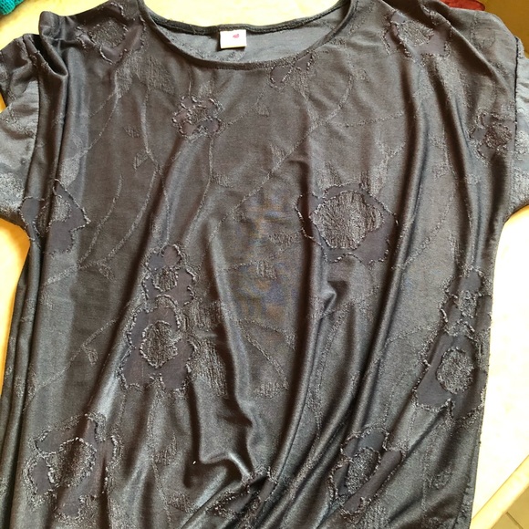 Soft Blouse - Picture 8 of 8